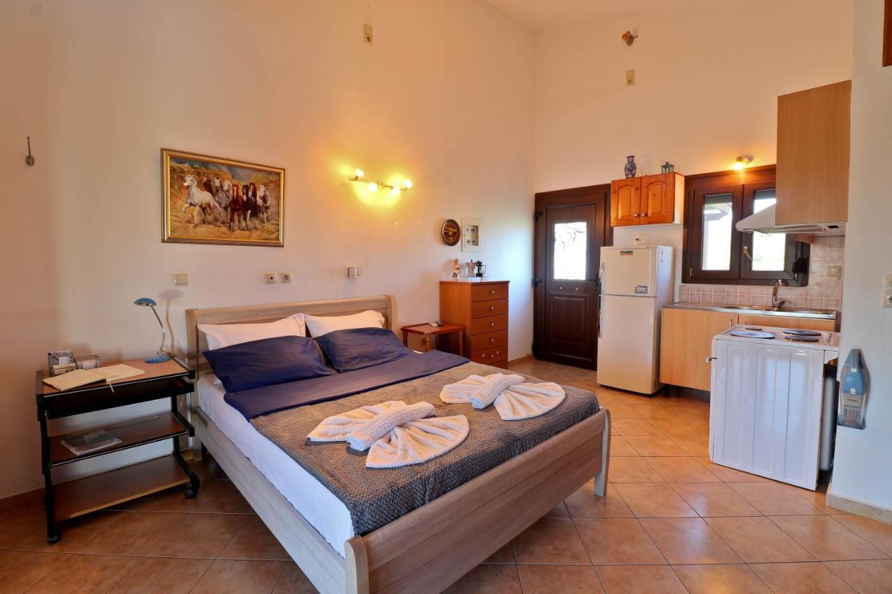 Megris Country Houses Vinglafia Экстерьер фото